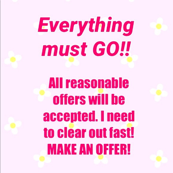 Moving sale! All offers accepted - Picture 1 of 7